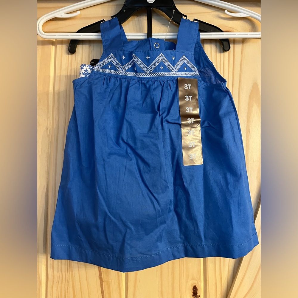 Carters 3T